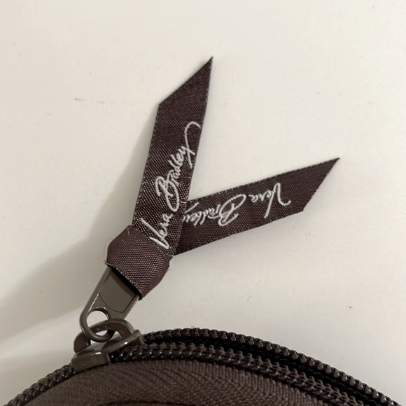 Vera Bradley, computer soft zipper bag. - Picture 2 of 3